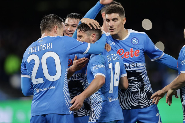  法兰克福双星连线破门终结客场连败颓势